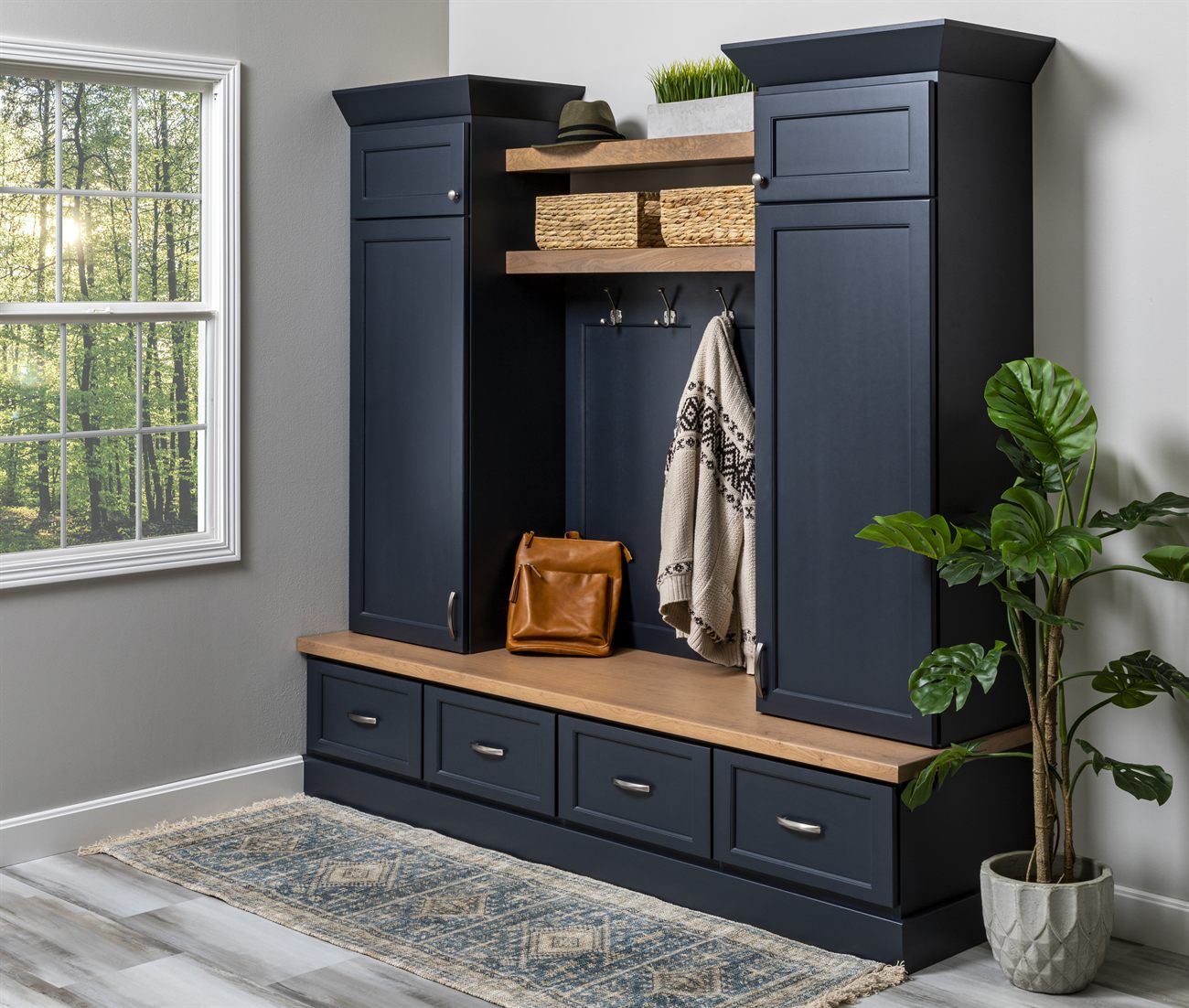 Bertch Edgewood door style in Indigo mudroom